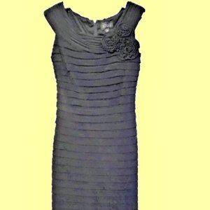 Adrianna Papell Black Pleated CocktailDress Size 8